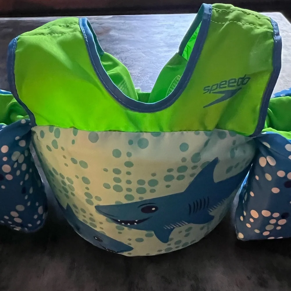 Speedo Child Arm Floaties Lifejacket puddle jumper 33-55 lbs
